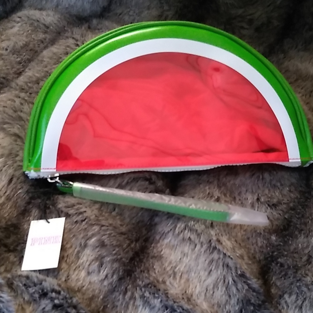 🍉 NWT Wristlet 🍉 - Picture 2 of 3